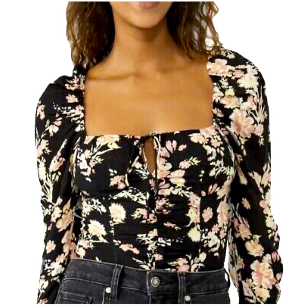 • New • FREE PEOPLE Hilary Black Combo Printed Floral Top Size XS Host Pick